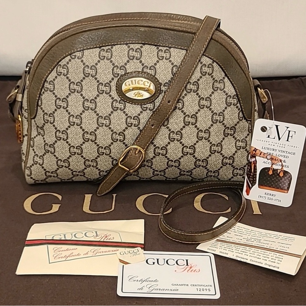 GUCCI/GUCCI PLUS VINTAGE '70'S HALF MOON CROSS BODY W/ORIG GUCCI GUARANTEE CARDS